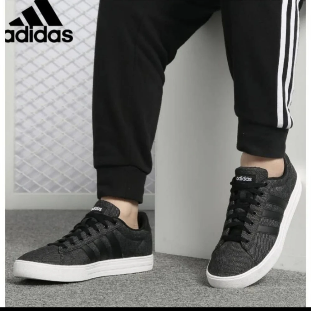 Adidas Men's Daily 2.0 Sneaker - Size 9